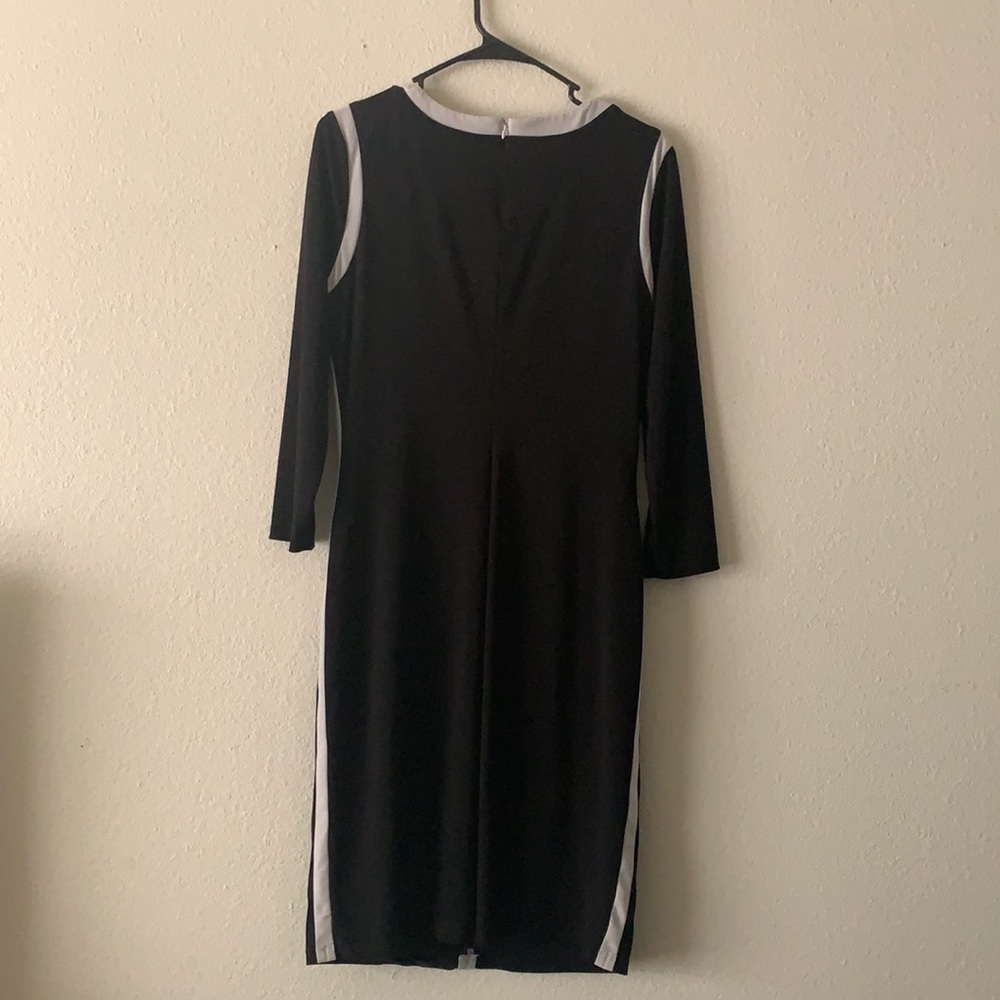Dress - Picture 3 of 3